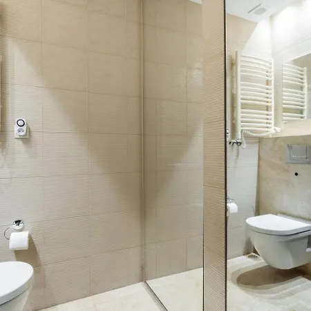 Апартаменты Superb Czerska Family With Parking