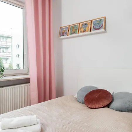 Superb Czerska Family Apartamento